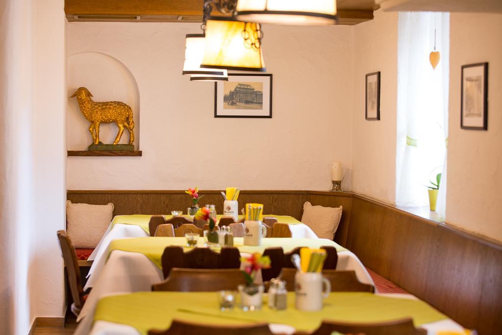 Gasthof Zum Lamm Hotel Garmisch-Partenkirchen Kültér fotó