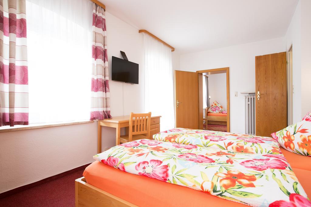Gasthof Zum Lamm Hotel Garmisch-Partenkirchen Kültér fotó